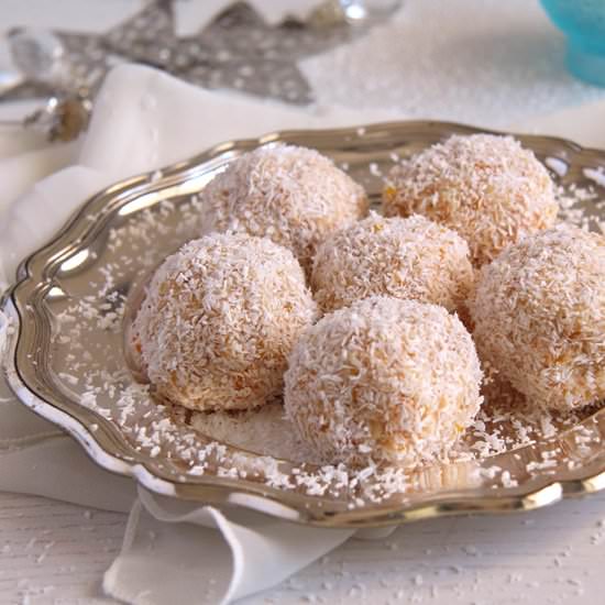 Snowballs - Recipe photo by adinutza