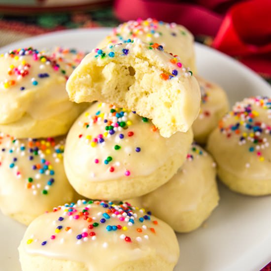 Auntie’s Italian Anise Cookies - Recipe photo by GrowaGoodLife