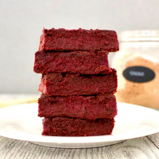 Healthy Red Velvet Brownies - Recipe photo by vegannie