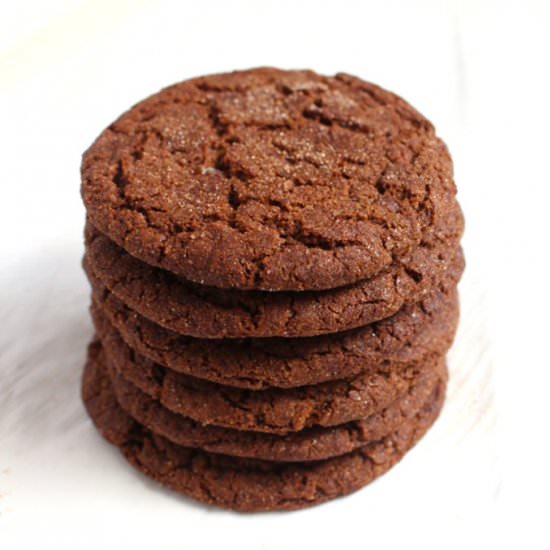 Vegan Ginger Snaps - Recipe photo by BrokeFoodies