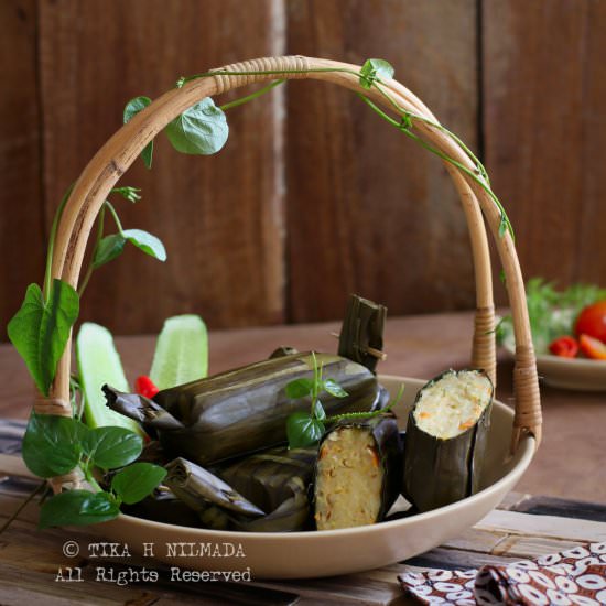 Steamed Noodles in Banana Leaves - Recipe photo by cooking chapter