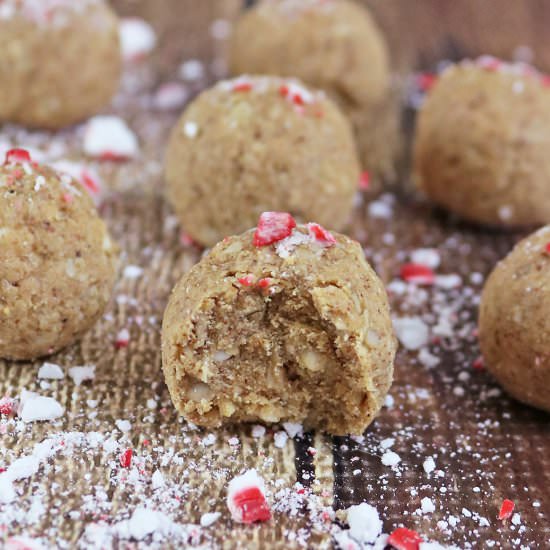 Peppermint White Chocolate Bites - Recipe photo by SavorySpin