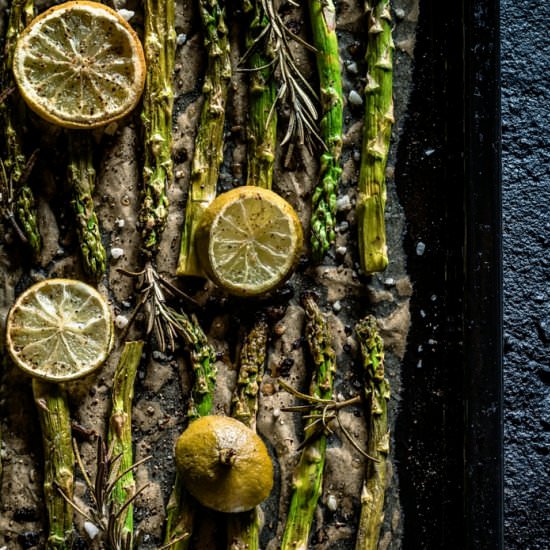 Roasted Rosemary Asparagus - Recipe photo by raepublic