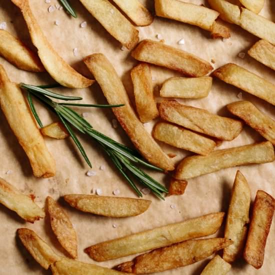 Oil-Free Rosemary French Fries - Recipe photo by raepublic