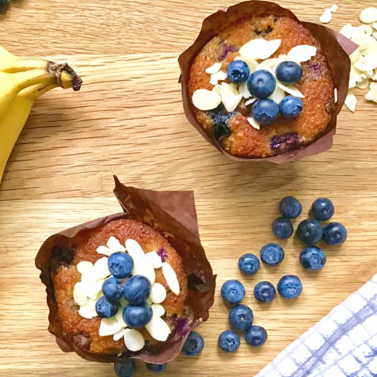 Paleo Banana & Blueberry Muffins - Recipe photo by Justina Elumeze