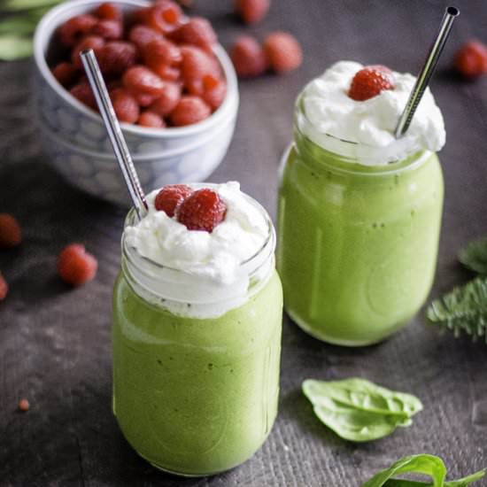 Green Grinch Smoothies - Recipe photo by Thenaturalnurturer