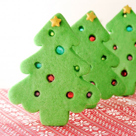 Sparkling Glass Christmas Cookies - Recipe photo by easybaked