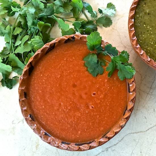 Mexican tomato sauce - Recipe photo by oliveoilandlemons