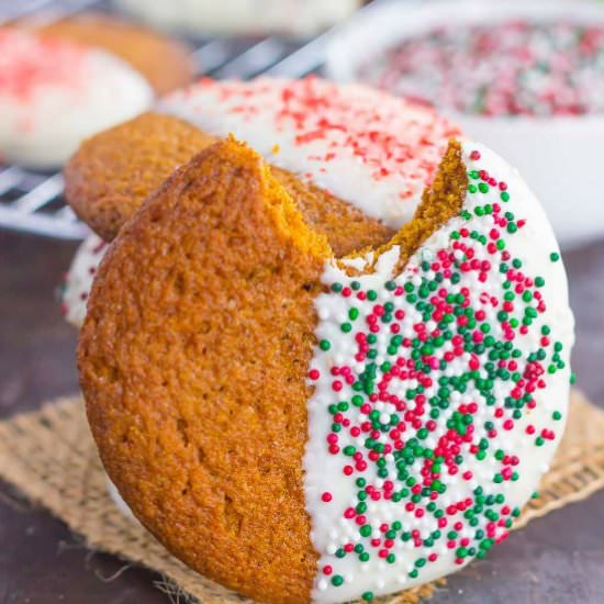 White Chocolate Gingersnap Cookies - Recipe photo by pumpkinnspice