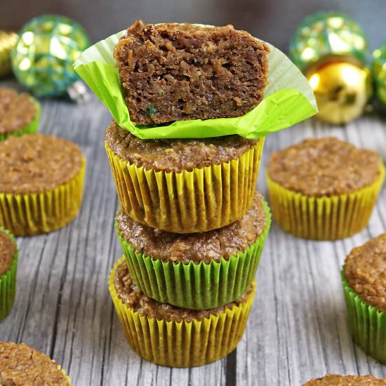 Boozy Christmas Cake Cupcakes - Recipe photo by SavorySpin