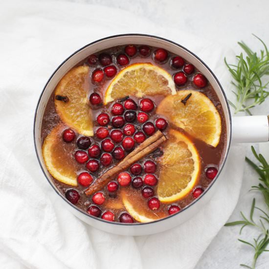 Wassail - Recipe photo by onelovelylife