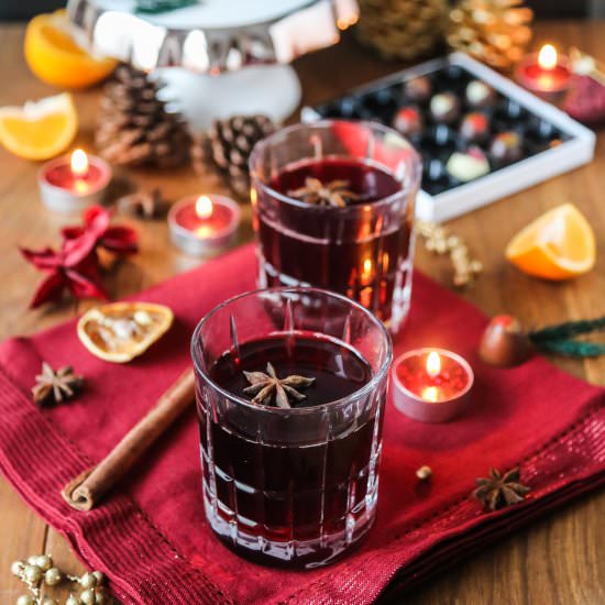 Glühwein (Mulled Wine) - Recipe photo by littlesunnykitchen