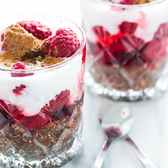 smooth raspberry chia seed pudding - Recipe photo by The Green Creator