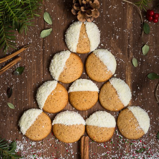 Soft Gingerbread Cookies - Recipe photo by veselina zheleva