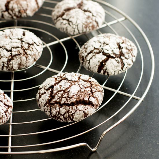 Chocolate Crinkle Cookies - Recipe photo by nourishandfete