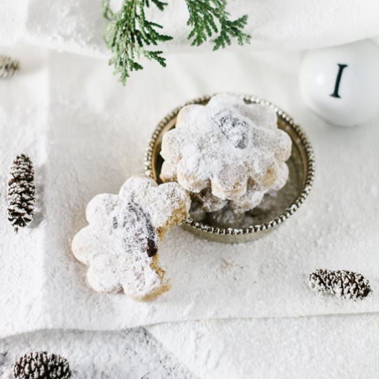 Greek-ish Christmas Cookies - Recipe photo by Pale0-ish
