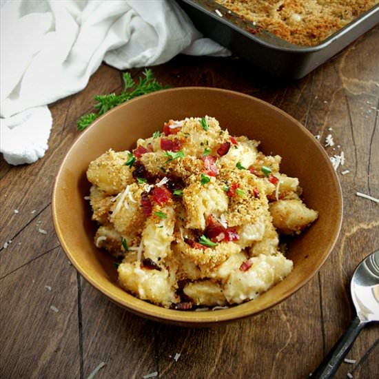 Baked White Cheddar Mac 'n Cheese - Recipe photo by wyldflour