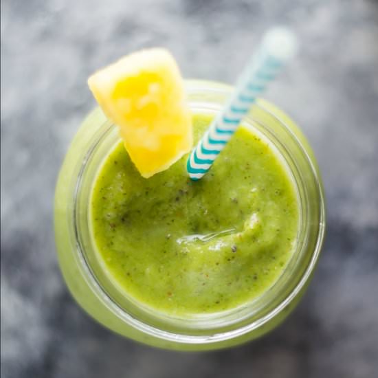 Anti-Inflammatory Turmeric Smoothie - Recipe photo by sweetpeasandsaffron