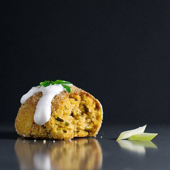 Baked Hummus Balls - Recipe photo by thehungrybites.com