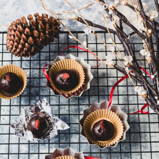 Easy Christmas Fruit Mince Truffles - Recipe photo by WholesomeCook
