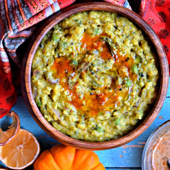 Broccoli Masala Khichdi - Recipe photo by Cookilicious
