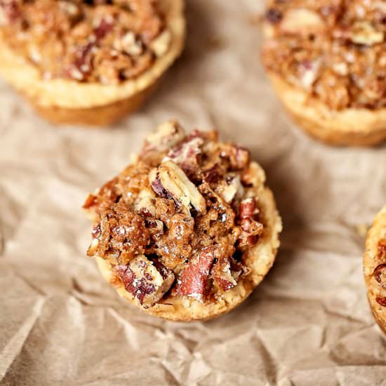Secret Mini Pecan Tart - Recipe photo by TheItMom