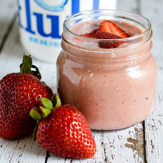 Nutella Strawberry Smoothie - Recipe photo by TheItMom