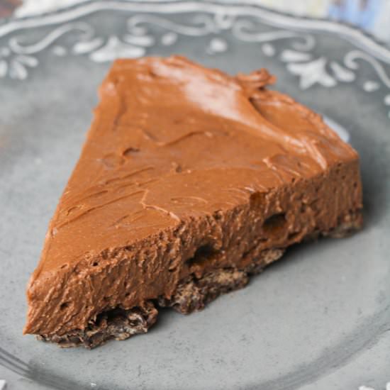 Chocolate Crunch Cheesecake - Recipe photo by TheHungryIntrovert