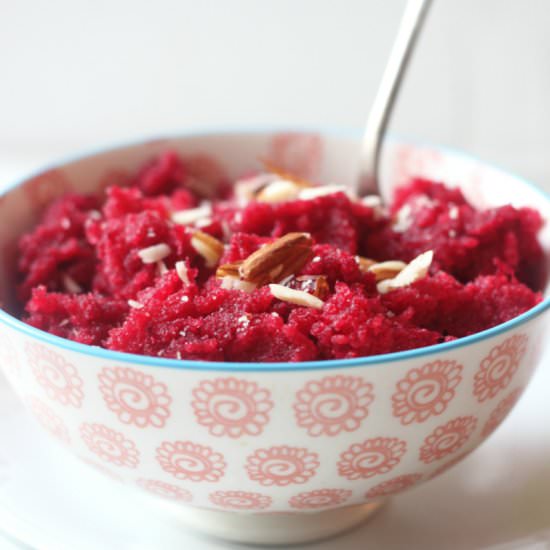 Beetroot Suji Halwa - Recipe photo by Shweta_mt