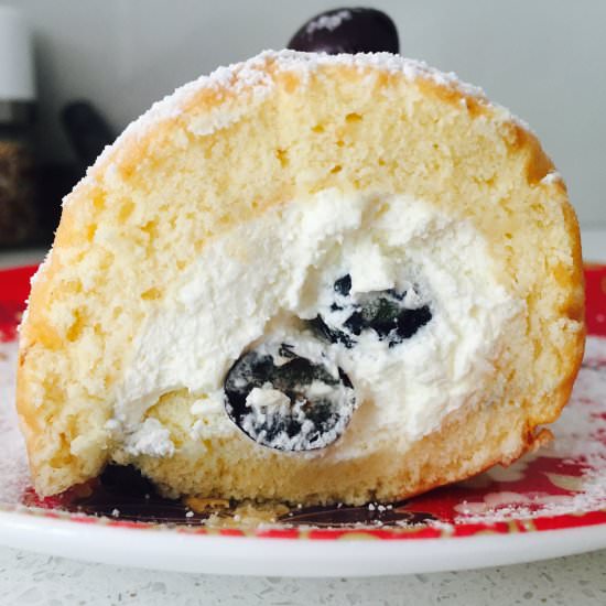Berry Cream Swiss Roll - Recipe photo by Honeybutterandricotta