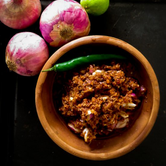Sri Lankan Lunumiris - Recipe photo by islandsmile