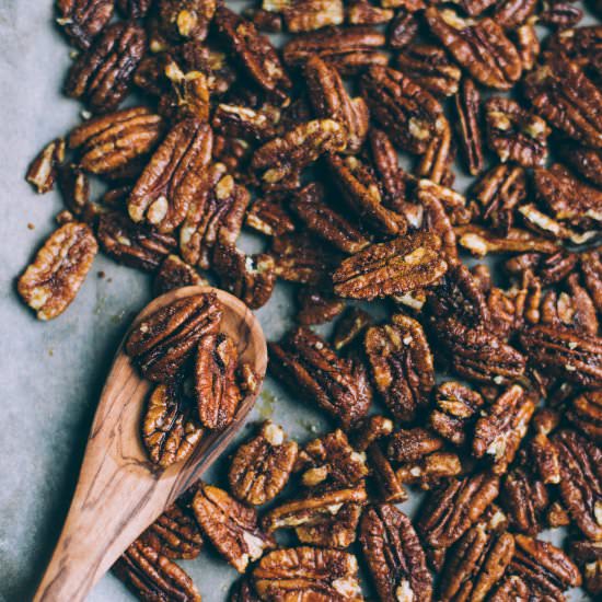 Coconut Sugar Pecans - Recipe photo by frolic chocolate
