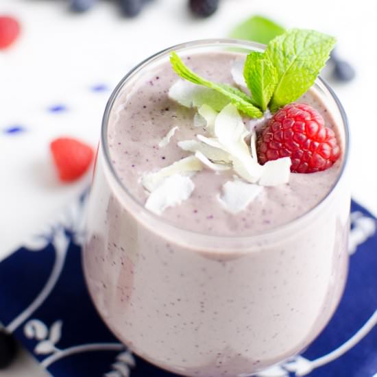 Berry Blast Smoothie - Recipe photo by Art From My Table