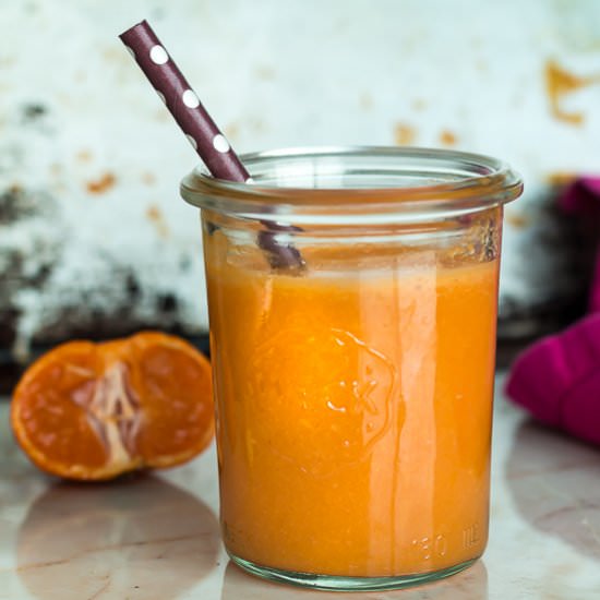 Mandarin Orange Juice - Recipe photo by thewhiteradish