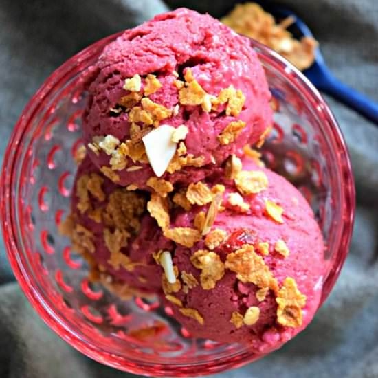 Great Grains Cereal, Mango and Beet - Recipe photo by Cookilicious