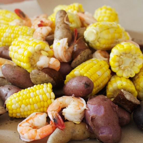 Low Country Boil - Recipe photo by Eat Simple Food