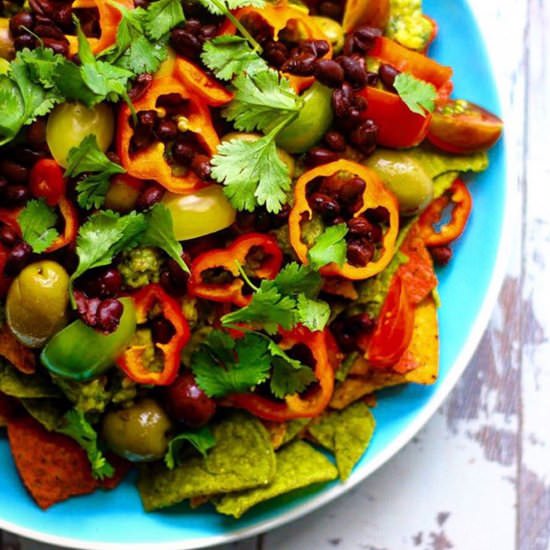 healthy Vegan Nachos - Recipe photo by thewhitechestnut