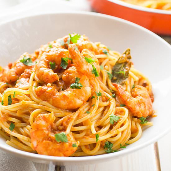 Spicy tomato shrimp pasta - Recipe photo by The Girl Loves To Eat