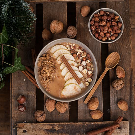 Apple smoothie bowl - Recipe photo by cookingcatrin