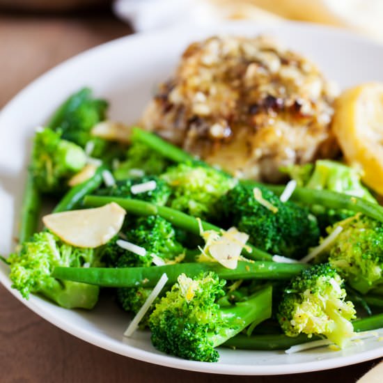 Garlic Lemon Broccoli and Greens - Recipe photo by thepkpway