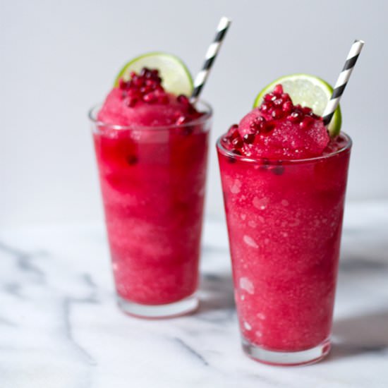 Pomegranate Gin Slush - Recipe photo by Unusuallylovely