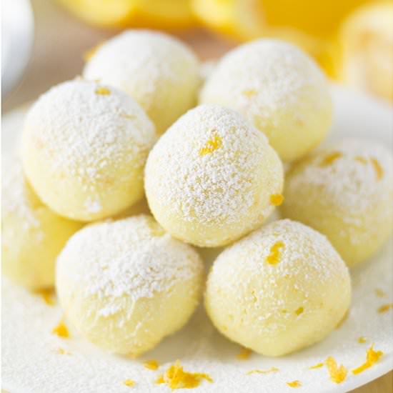 White Chocolate Orange Truffles - Recipe photo by foodandjourneys