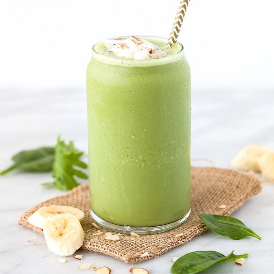 Green Smoothie with Matcha Tea - Recipe photo by Jessica Gavin