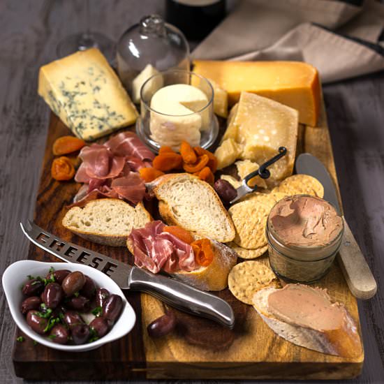 Amazing Appetizer Board - Recipe photo by vivalafood