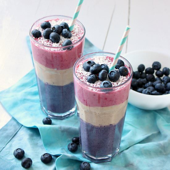 Layered Smoothies - Recipe photo by dans_le_lakehouse