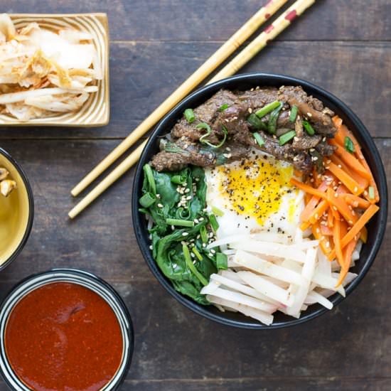 Beef bibimbap with brown rice - Recipe photo by The blurry lime