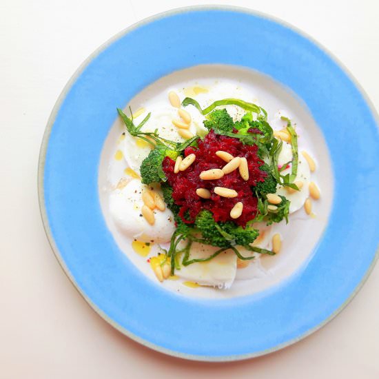 Mozzarella with Broccoli & Beets - Recipe photo by Cuisine Helvetica