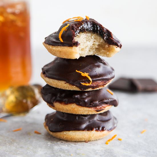Vegan Jaffa Cakes - Recipe photo by wallflowerkitchen