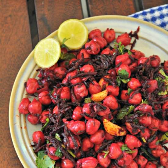 Beetroot & Chickpeas Salad - Recipe photo by sinamontales