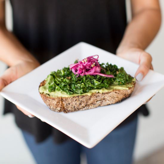 Kale Avocado Toast - Recipe photo by the organic kitchen
